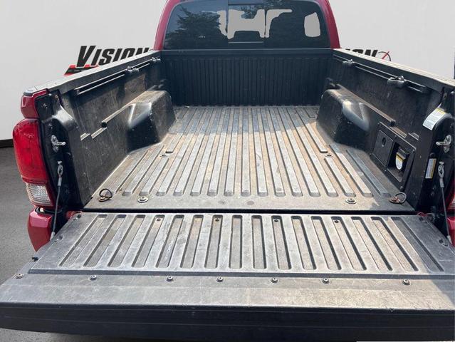 Photo of 2019 Barcelona Red Metallic Toyota Tacoma