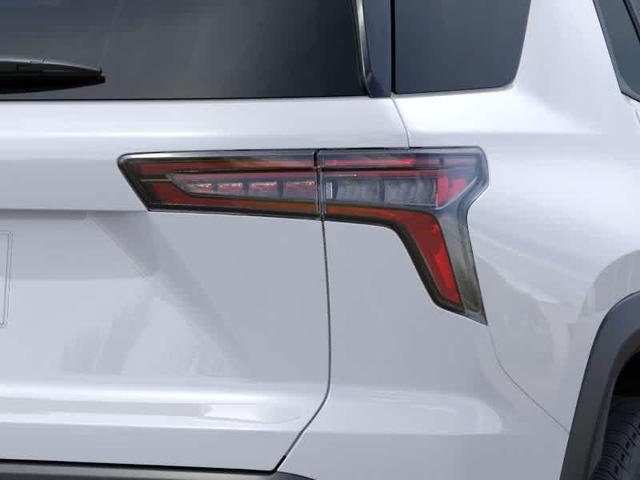Photo of 2026 Summit White Chevrolet Equinox