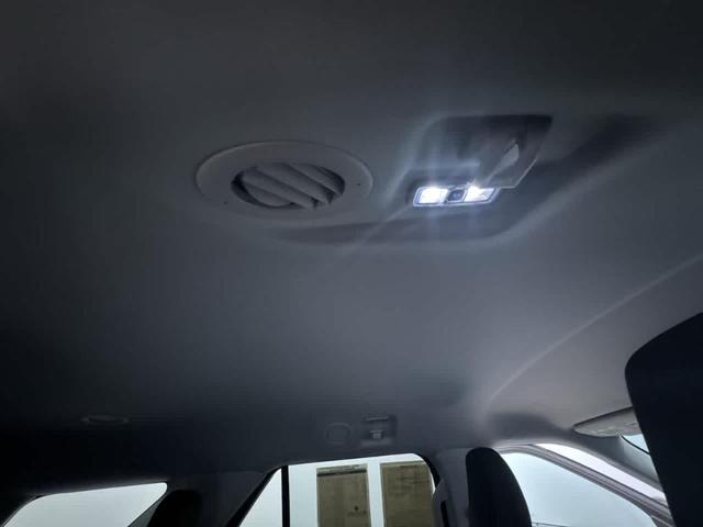 Photo of 2021 Gray Ford Explorer