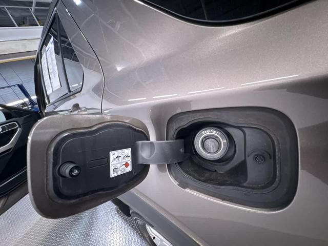 Photo of 2021 Gray Ford Explorer