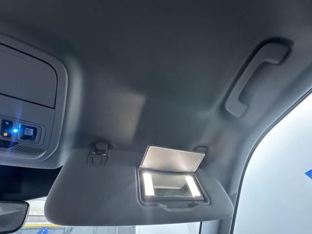 Photo of 2021 Gray Ford Explorer