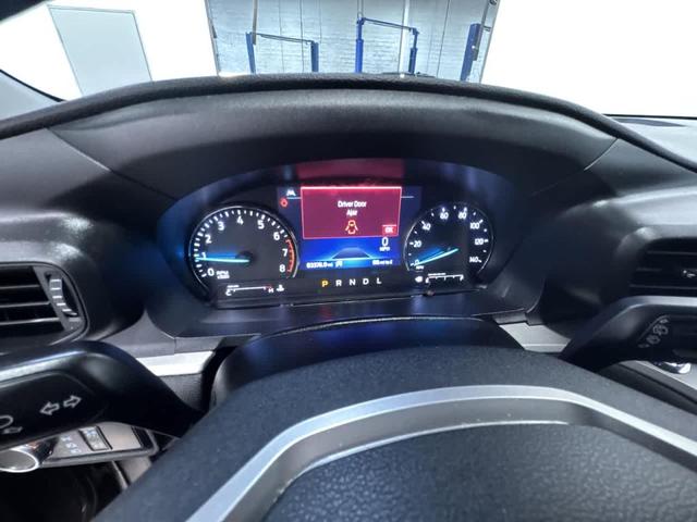 Photo of 2021 Gray Ford Explorer