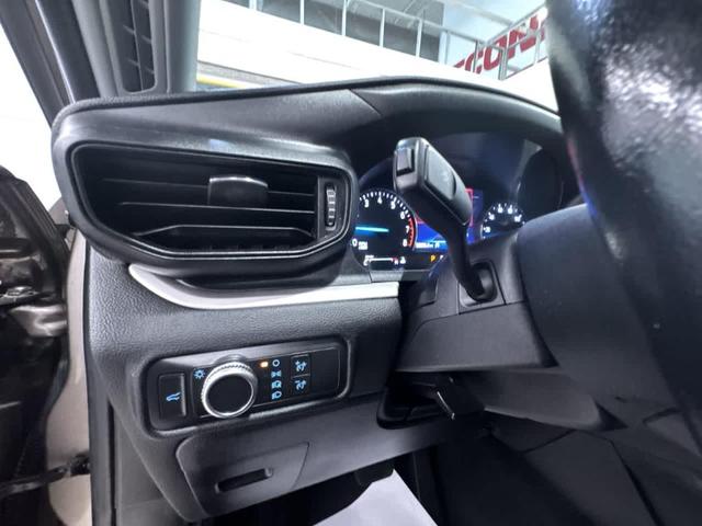 Photo of 2021 Gray Ford Explorer