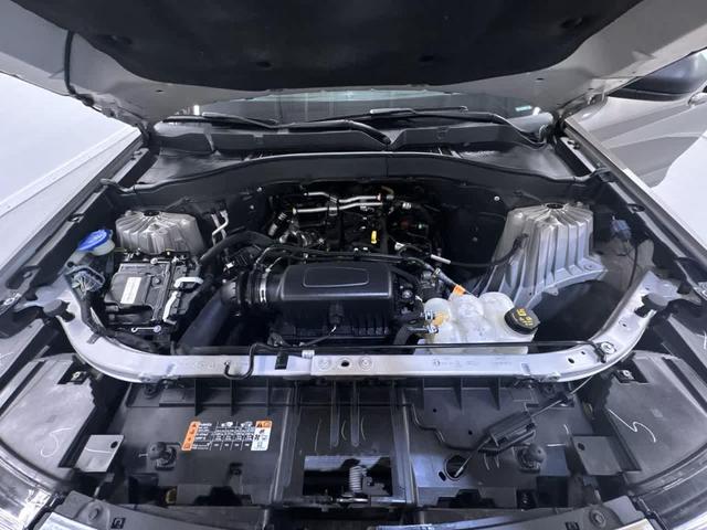 Photo of 2021 Gray Ford Explorer
