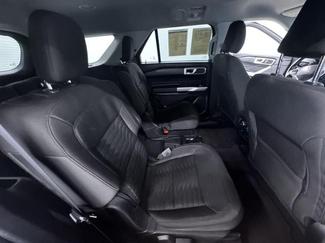 Photo of 2021 Gray Ford Explorer
