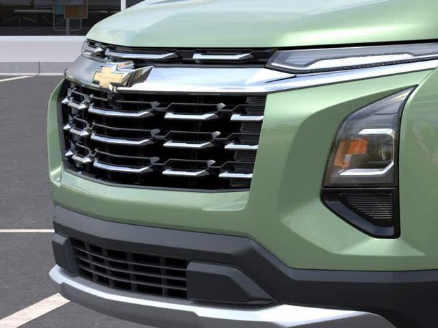 Photo of 2026 Green Chevrolet Equinox