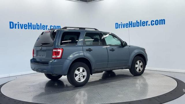 Photo of 2012 Blue Ford Escape