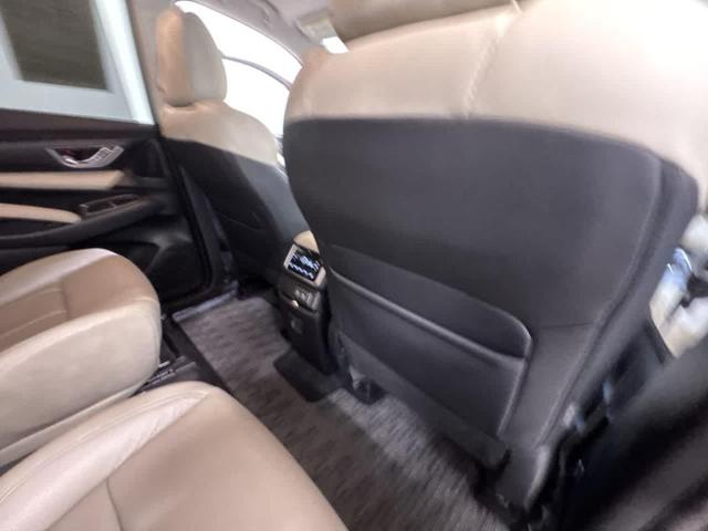 Photo of 2022 Crystal Black Silica Subaru Ascent