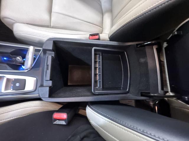 Photo of 2022 Crystal Black Silica Subaru Ascent