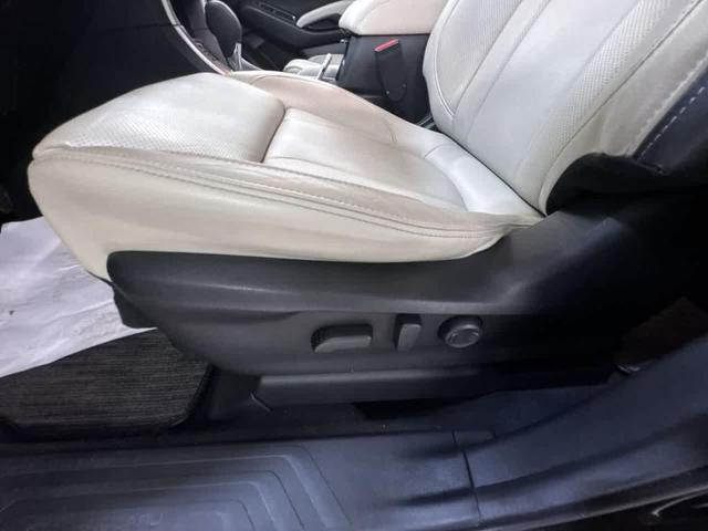 Photo of 2022 Crystal Black Silica Subaru Ascent