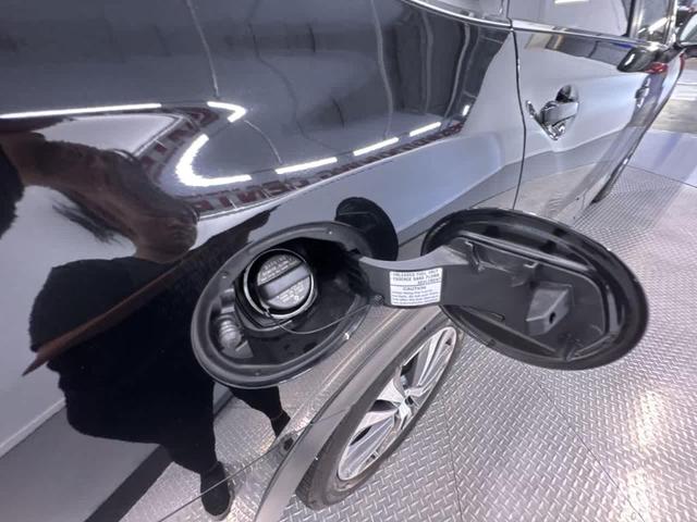 Photo of 2022 Crystal Black Silica Subaru Ascent