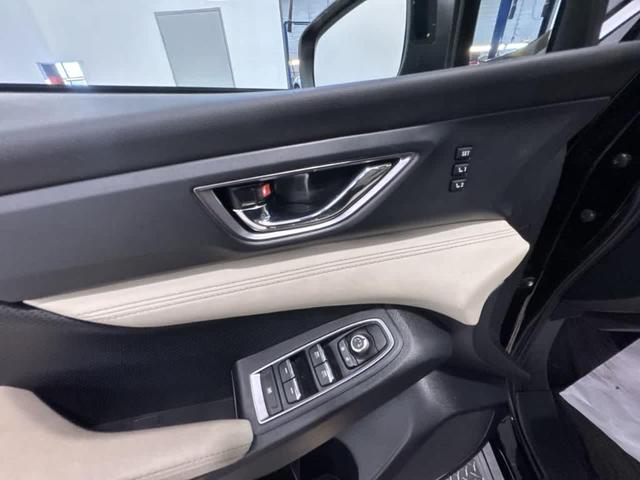 Photo of 2022 Crystal Black Silica Subaru Ascent