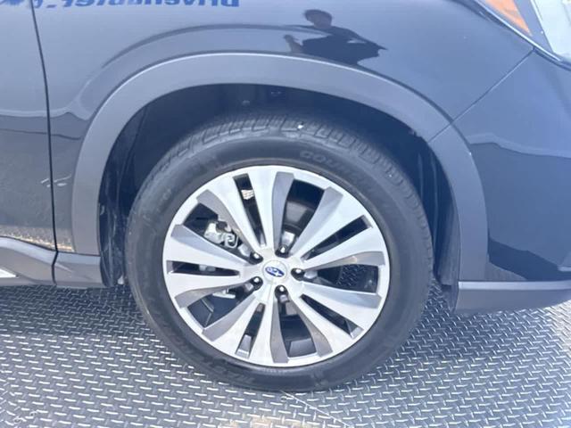 Photo of 2022 Crystal Black Silica Subaru Ascent