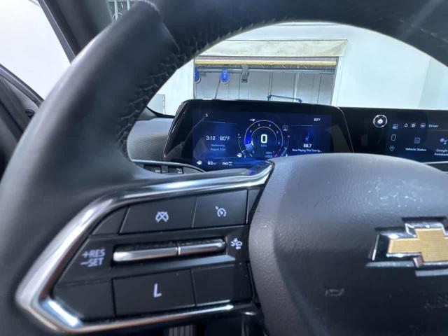 Photo of 2025 Sterling Gray Metallic Chevrolet Equinox
