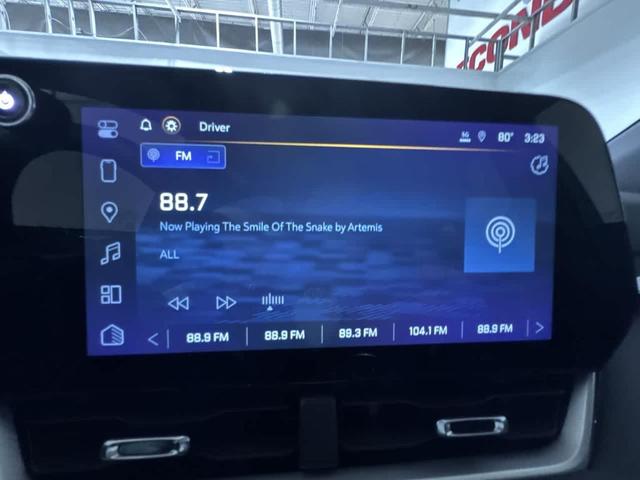 Photo of 2025 Sterling Gray Metallic Chevrolet Equinox