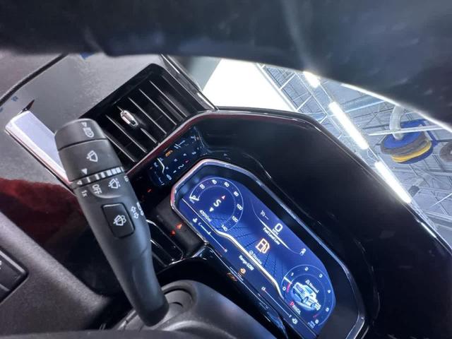 Photo of 2023 Onyx Black GMC Sierra 1500