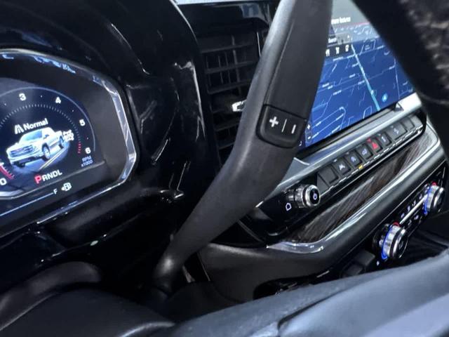 Photo of 2023 Onyx Black GMC Sierra 1500