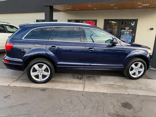 Photo of 2014 Blue Audi Q7