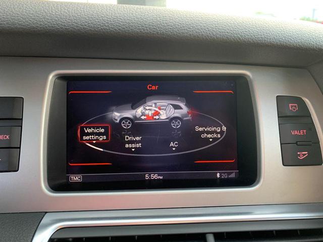 Photo of 2014 Blue Audi Q7