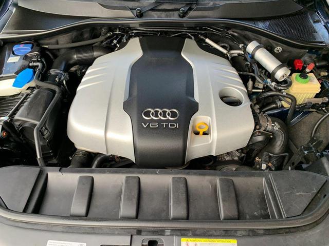 Photo of 2014 Blue Audi Q7