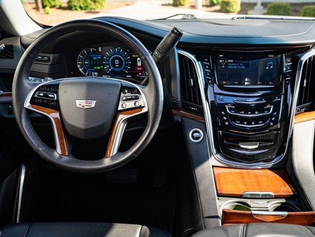 Photo of 2018 Radiant Silver Metallic Cadillac Escalade