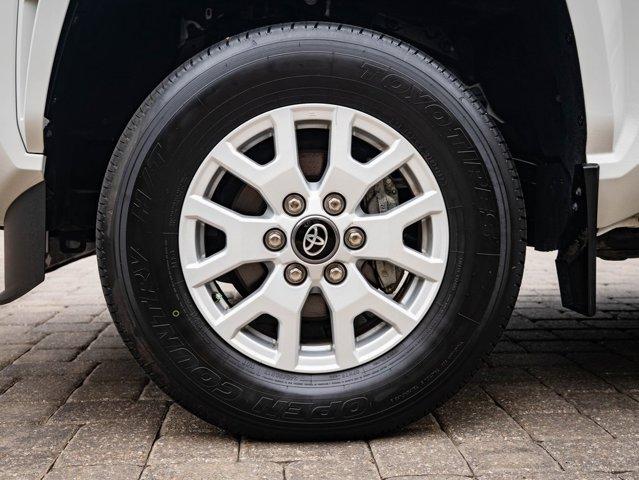 Photo of 2024 Ice Cap Toyota Tacoma
