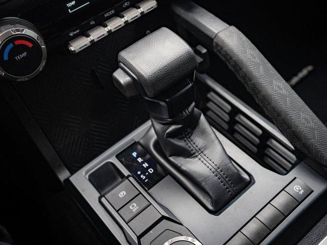 Photo of 2024 Ice Cap Toyota Tacoma