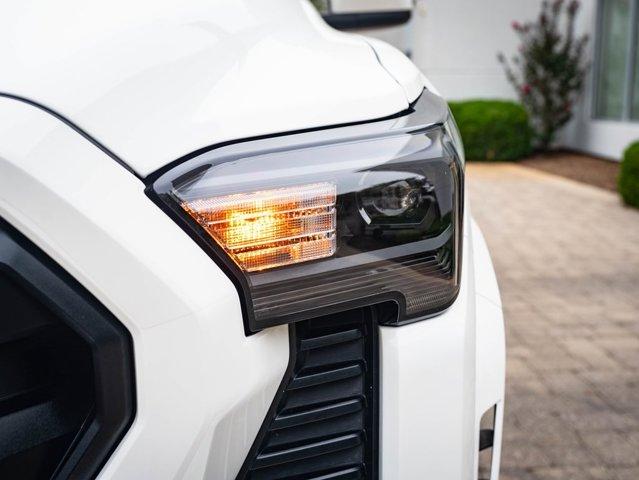 Photo of 2024 Ice Cap Toyota Tacoma
