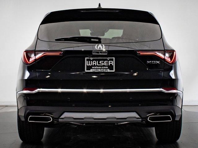 Photo of 2025 Majestic Black Pearl Acura MDX