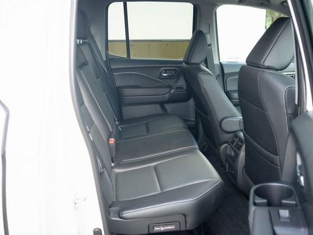 Photo of 2023 Platinum White Pearl Honda Ridgeline