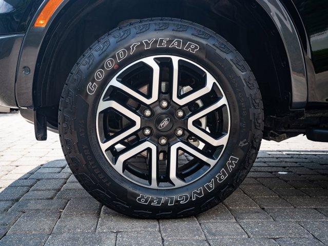 Photo of 2024 Shadow Black Ford Ranger