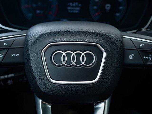 Photo of 2022 Daytona Gray Pearl Effect Audi Q5 Sportback
