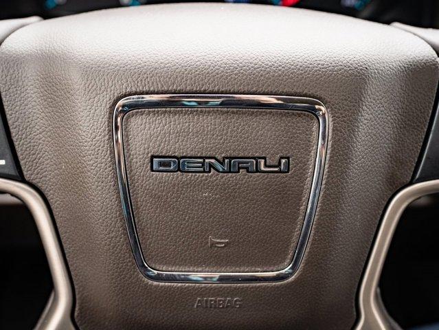 Photo of 2020 Onyx Black GMC Yukon