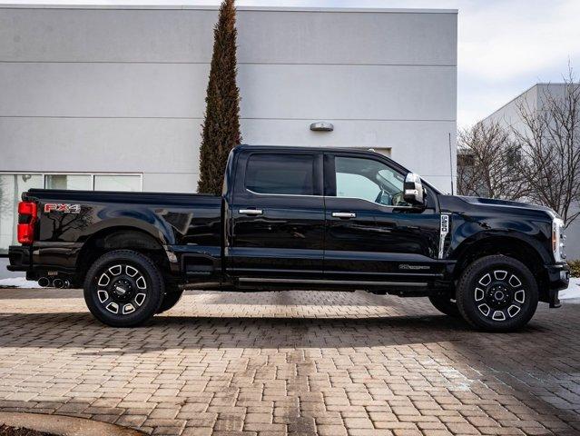 Photo of 2024 Agate Black Metallic Ford F-250