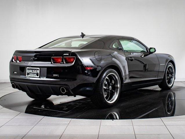 Photo of 2013 Black Chevrolet Camaro