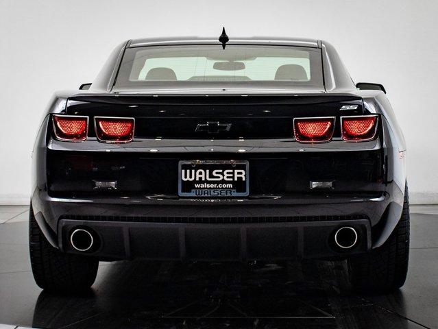 Photo of 2013 Black Chevrolet Camaro