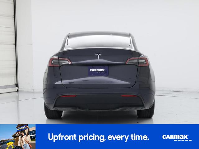 Photo of 2024 Gray Tesla Model Y