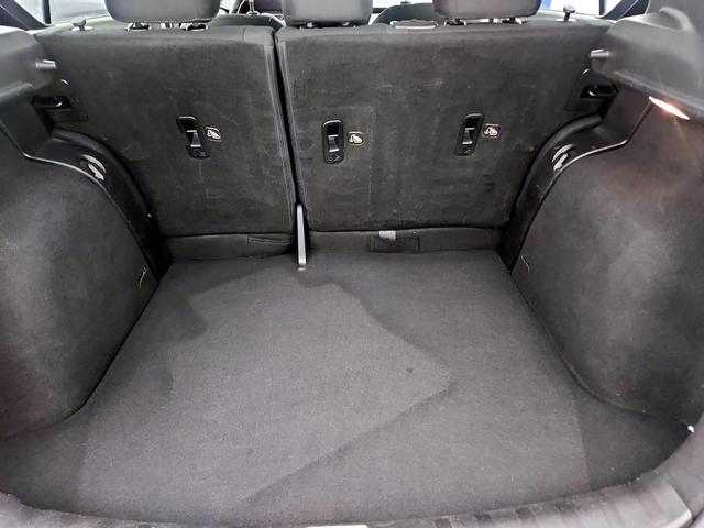 Photo of 2020 Black Nissan Kicks
