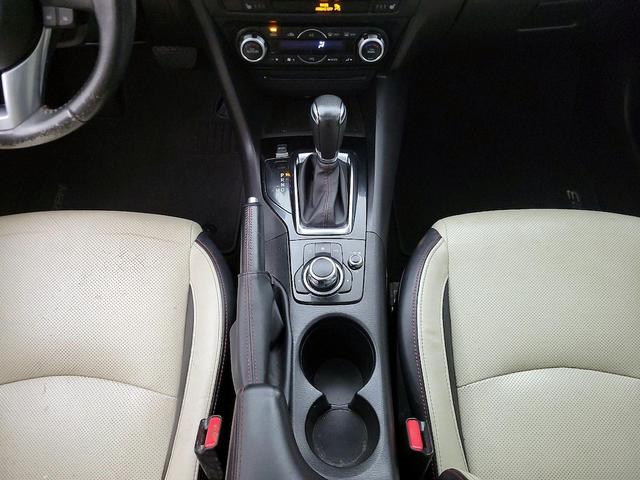 Photo of 2016 Red Mazda Mazda3