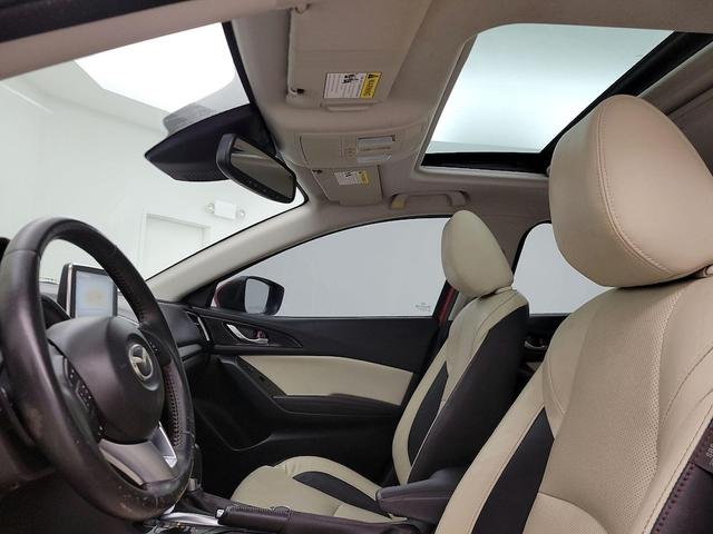 Photo of 2016 Red Mazda Mazda3