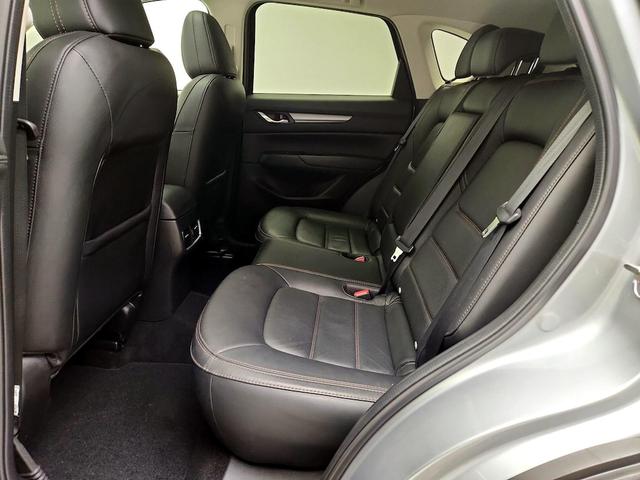 Photo of 2023 Silver Mazda CX-5