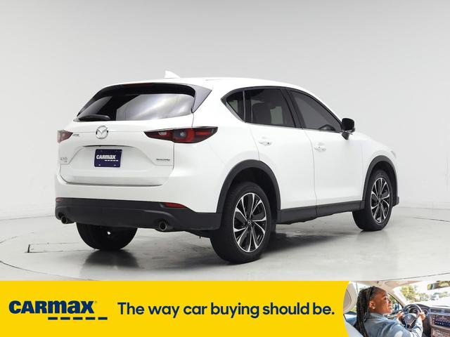 Photo of 2022 White Mazda CX-5