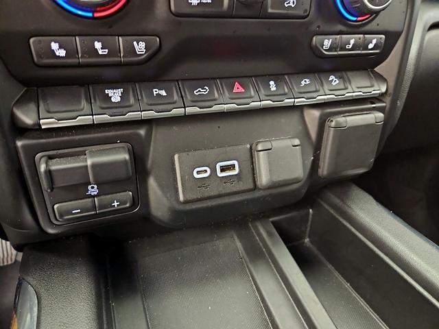 Photo of 2022 White Chevrolet Silverado 2500
