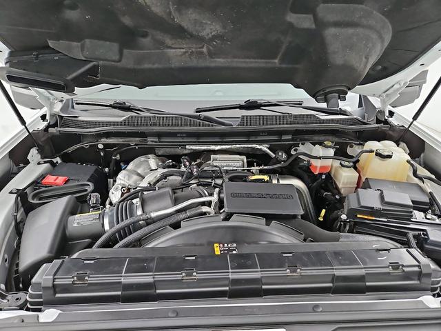 Photo of 2022 White Chevrolet Silverado 2500