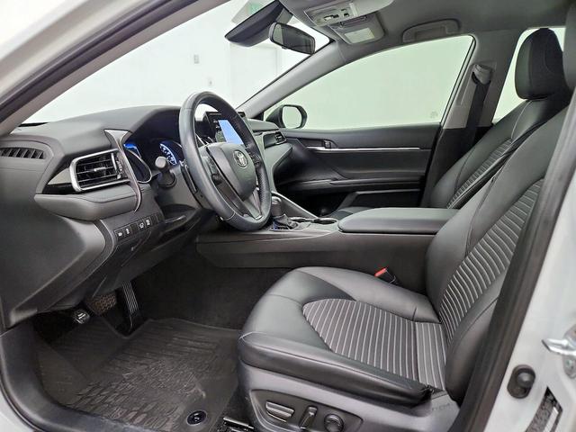 Photo of 2023 Gray Toyota Camry