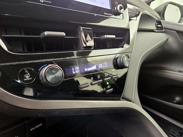 Photo of 2023 Gray Toyota Camry