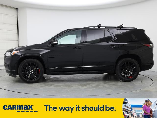 Photo of 2021 Black Chevrolet Traverse
