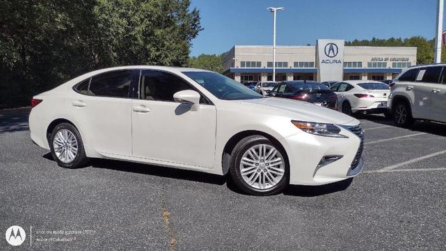 Photo of 2016 Eminent White Pearl Lexus ES 350