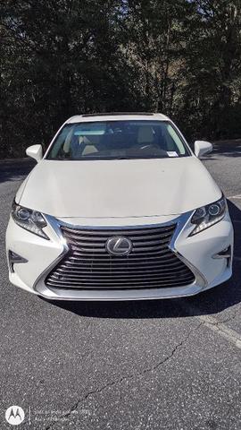 Photo of 2016 Eminent White Pearl Lexus ES 350