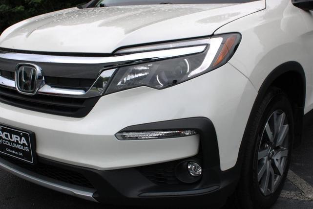 Photo of 2019 White Diamond Pearl Honda Pilot